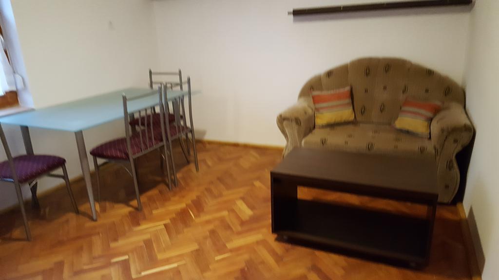 M&M Apartman Tiszafured Exterior photo